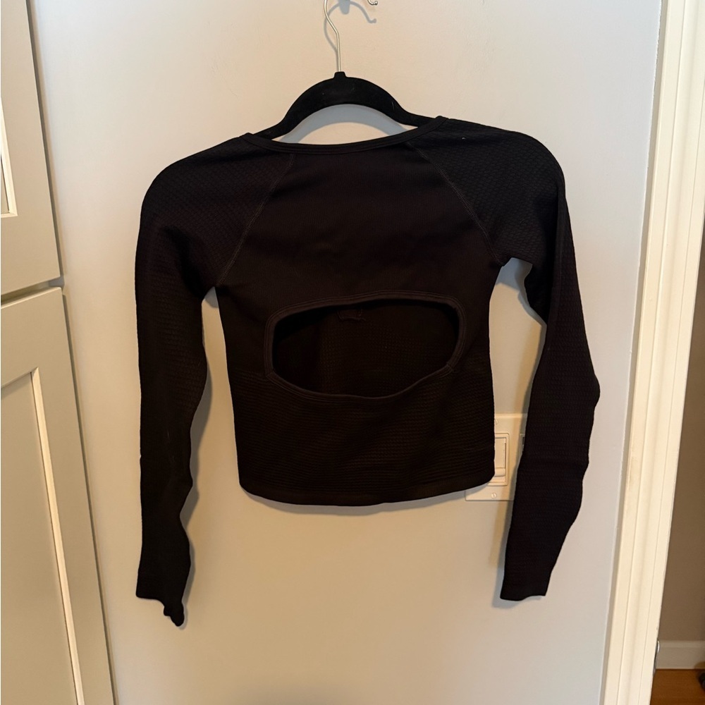 NWOT Free People Movement Bail Out Long Sleeve Layer SZ M/L - Picture 7 of 7